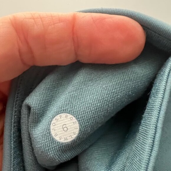 Lululemon Train Times Pant 25” Frosted Pine Size 6 - Picture 5 of 6